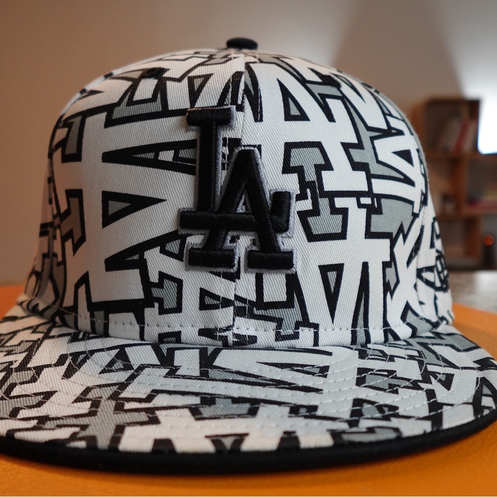 New Era 59Fifty LA Dodgers Fitted Cap - Size 7 1/2 - Multicolor, rare